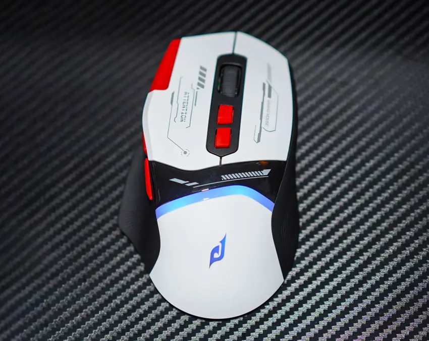 edra-em631w-white-12