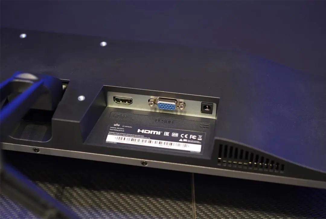 unv-mw-lc24-s-06