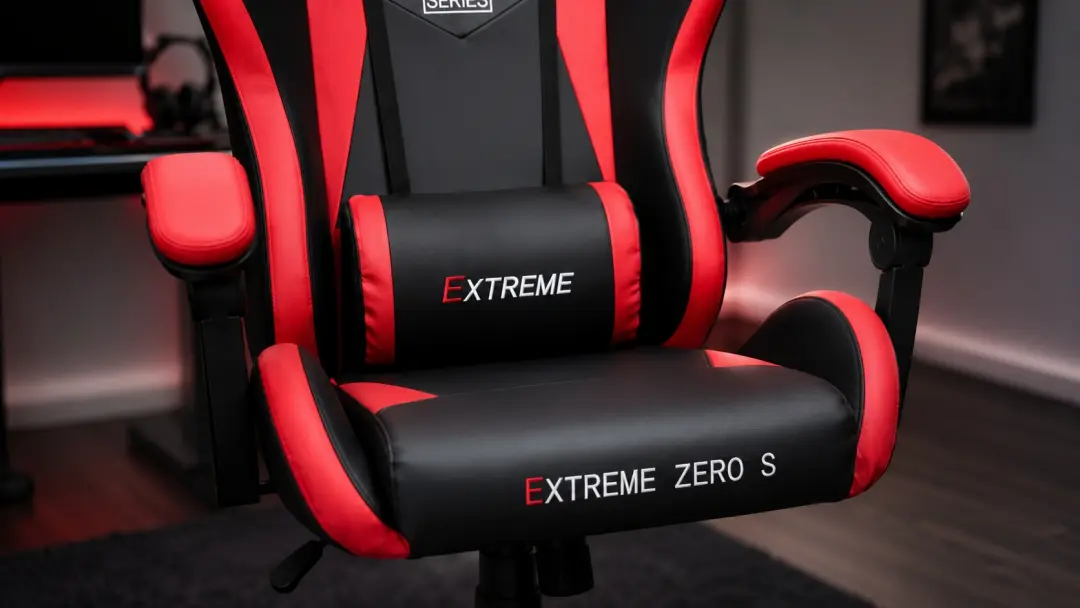 Cận cảnh đệm ngồi và form hông ghế gaming Extreme Zero S